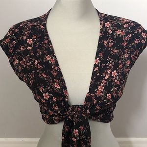 American eagle tie up shirt